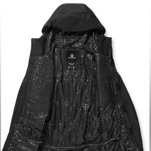 Volcom Women's bolt insulated Black snowboard Jacket - Picture 3 of 6